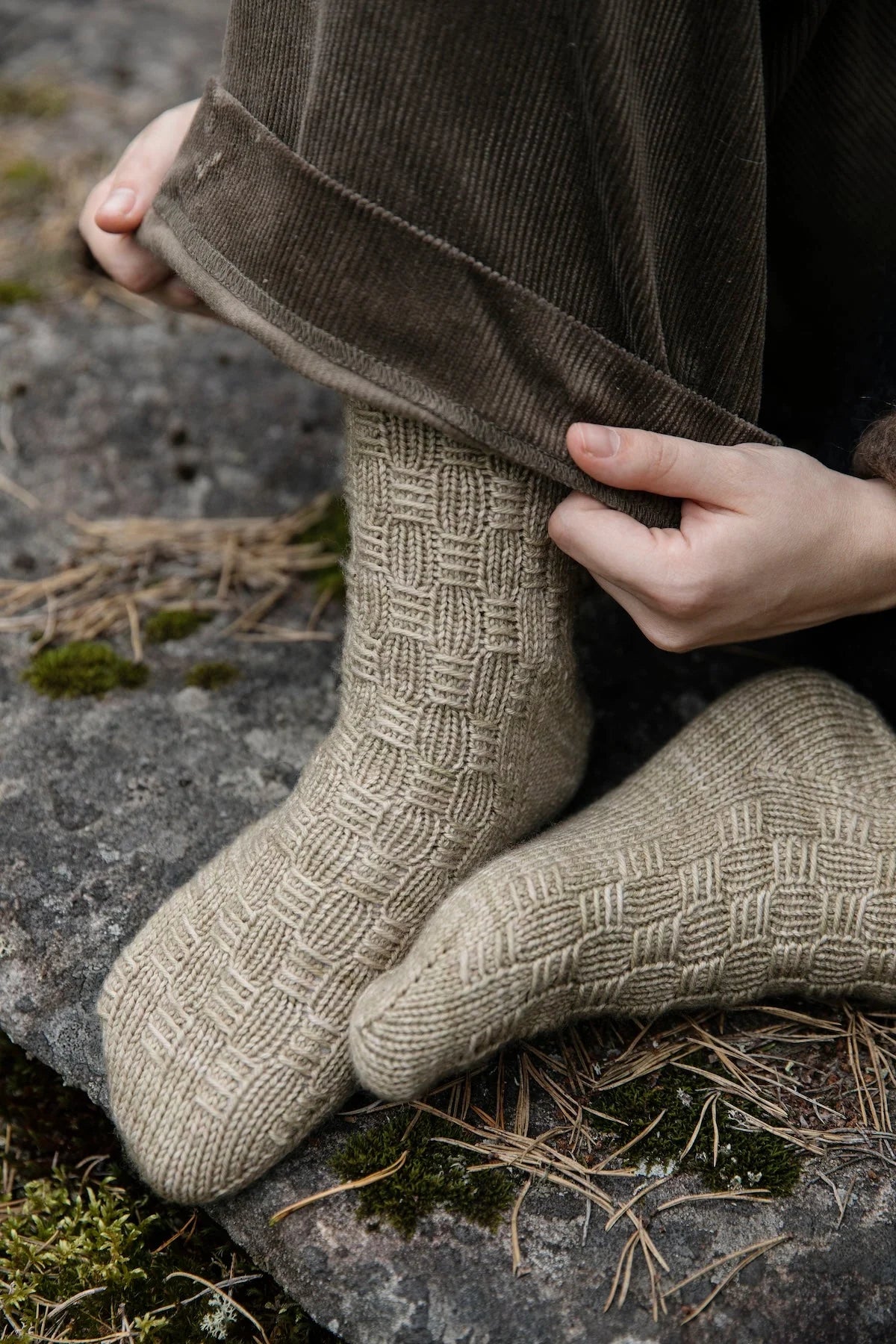 52 Weeks of One-Skein Knits by Laine