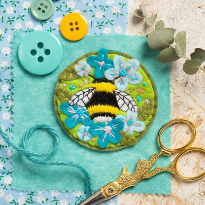 Hawthorn Crafts Felt Craft Brooch Kit