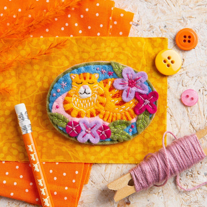 Hawthorn Crafts Felt Craft Brooch Kit