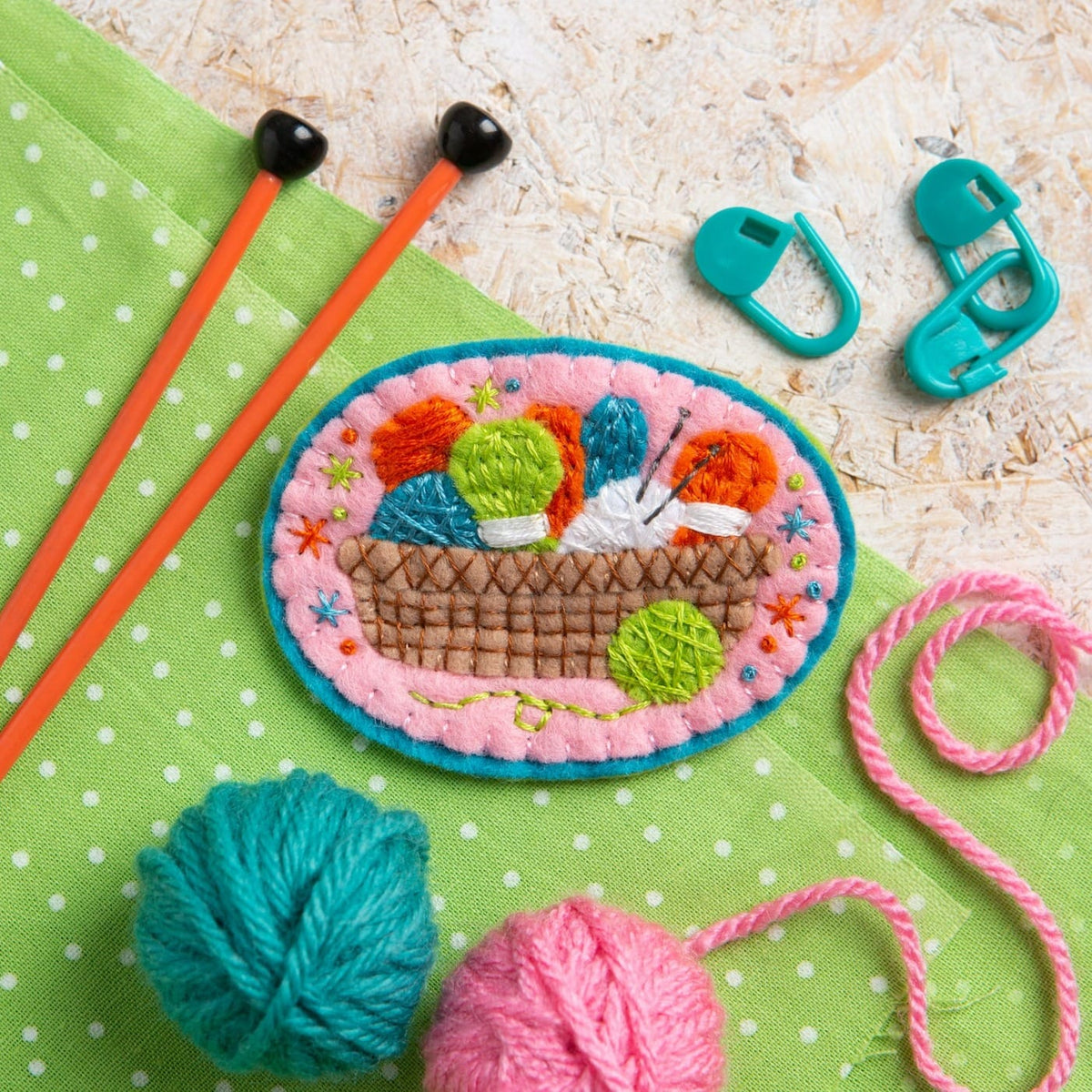 Hawthorn Crafts Felt Craft Brooch Kit