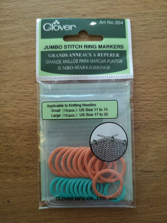 Jumbo stitch ring markers. Small: turquoise in US size 11-15. Large: orange in US size 17 - 35. 10 of each in one packet. 