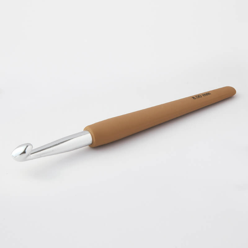 8mm Maple Crochet Hook with brown handle 
